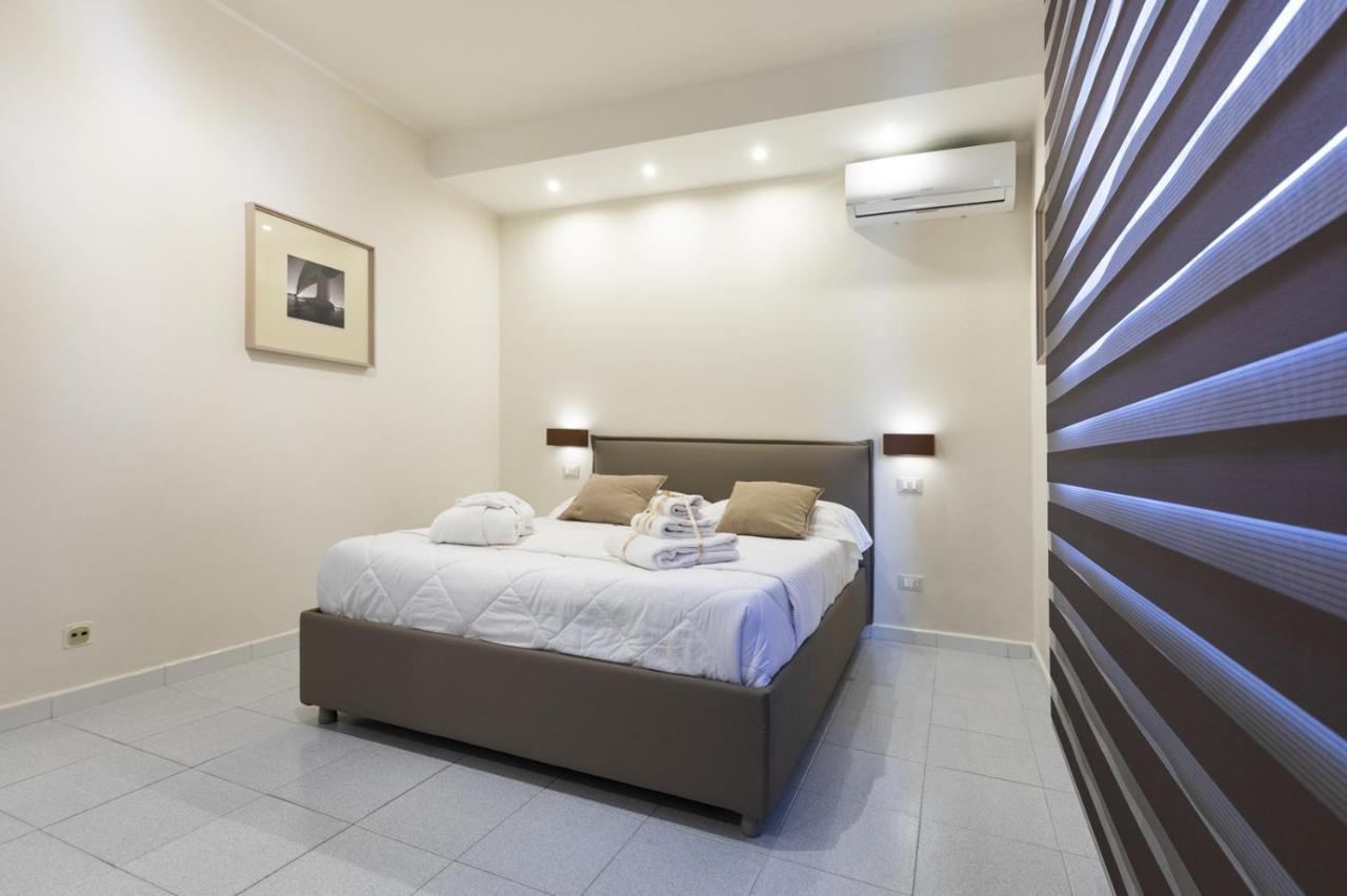 Aparthotel Tursport Taranto Esterno foto