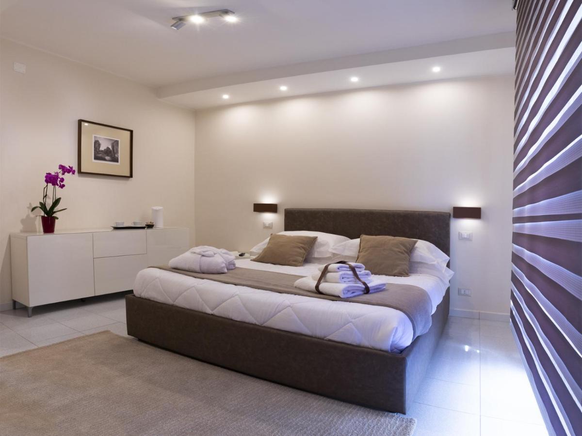 Aparthotel Tursport Taranto Esterno foto