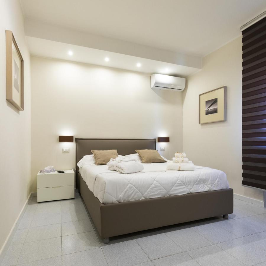 Aparthotel Tursport Taranto Esterno foto