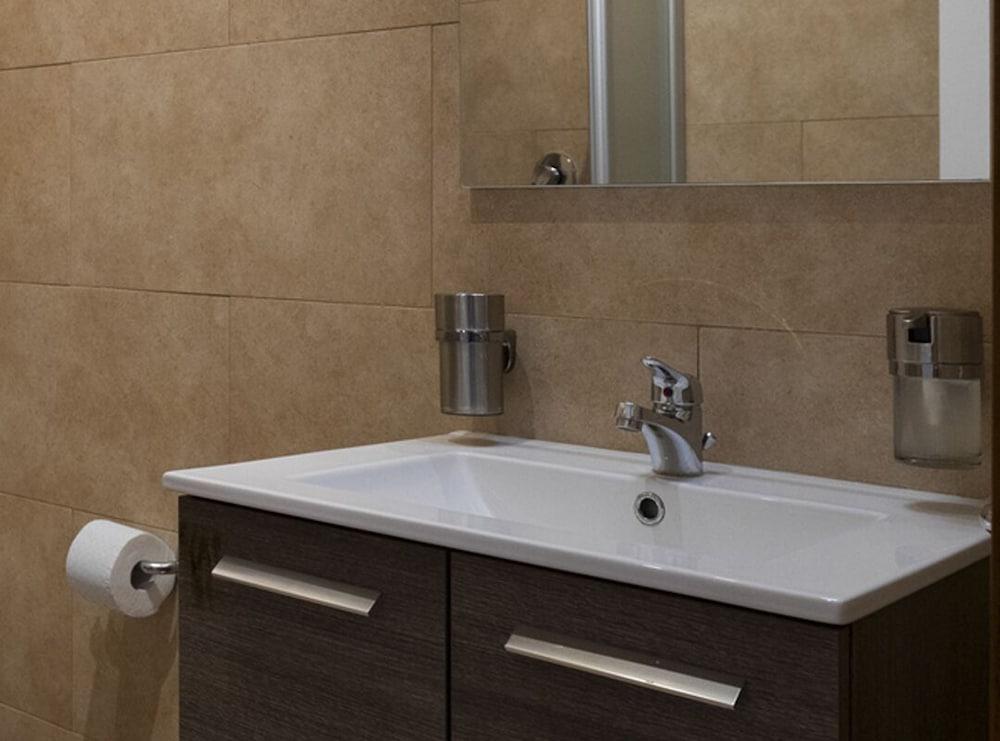 Aparthotel Tursport Taranto Esterno foto