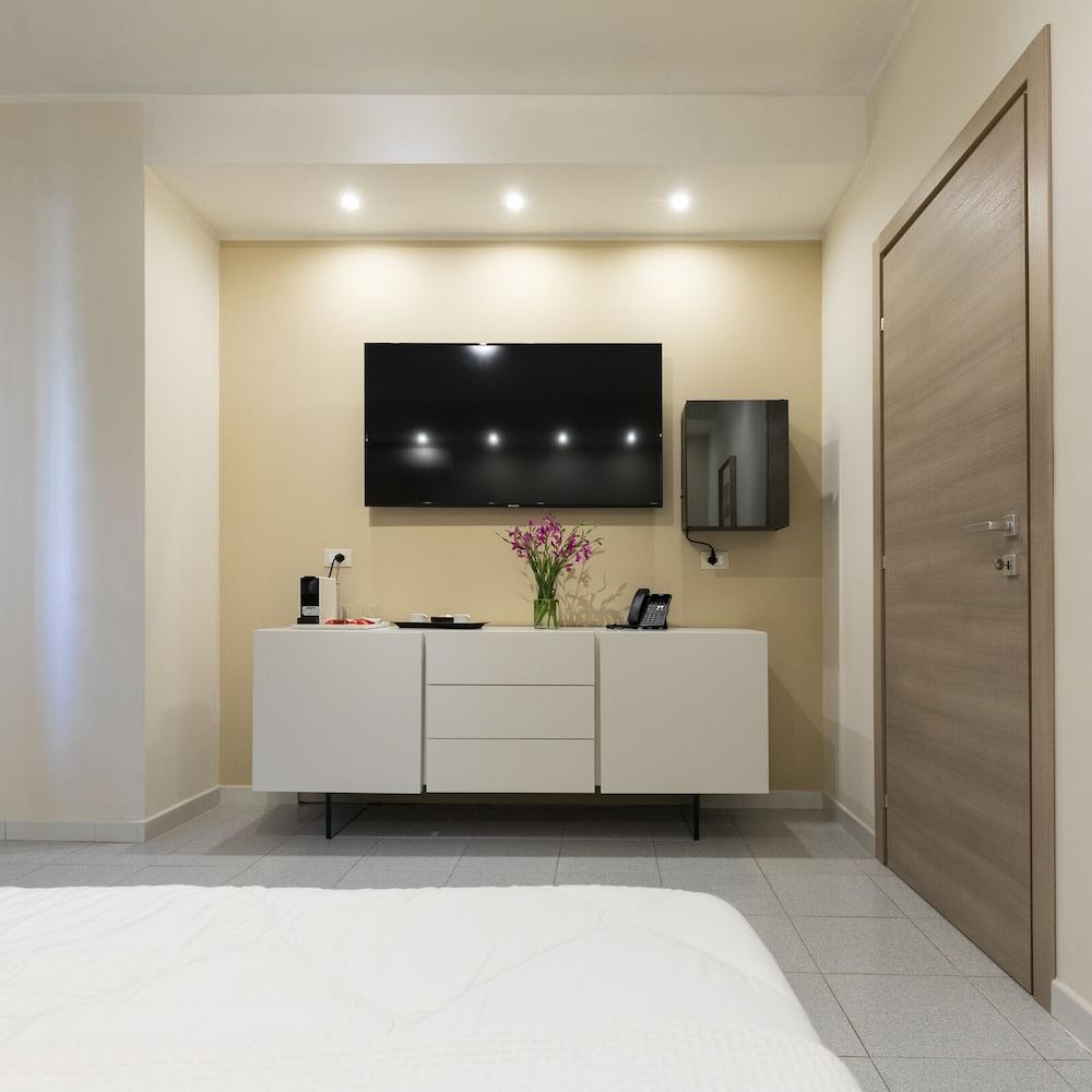 Aparthotel Tursport Taranto Esterno foto