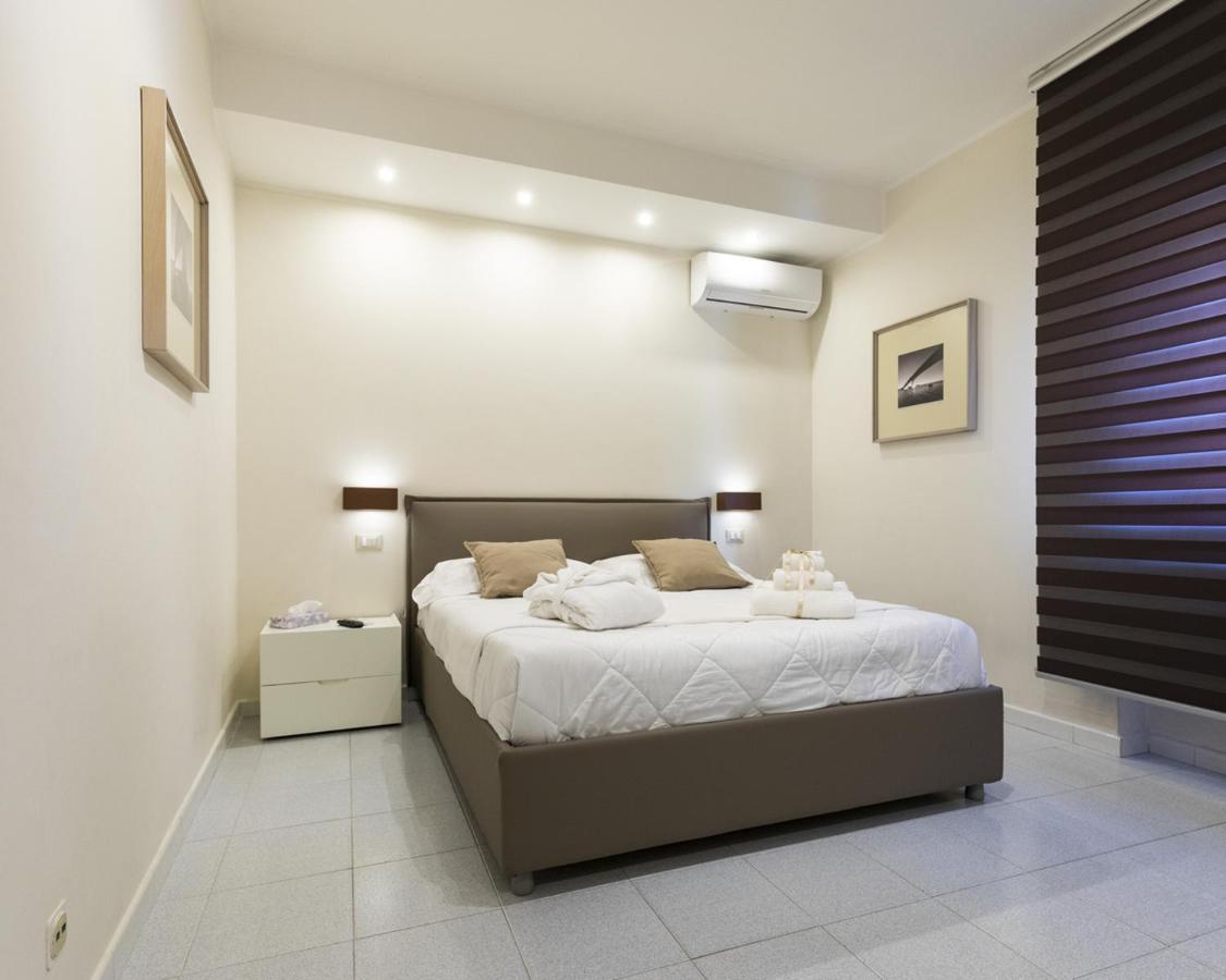 Aparthotel Tursport Taranto Esterno foto